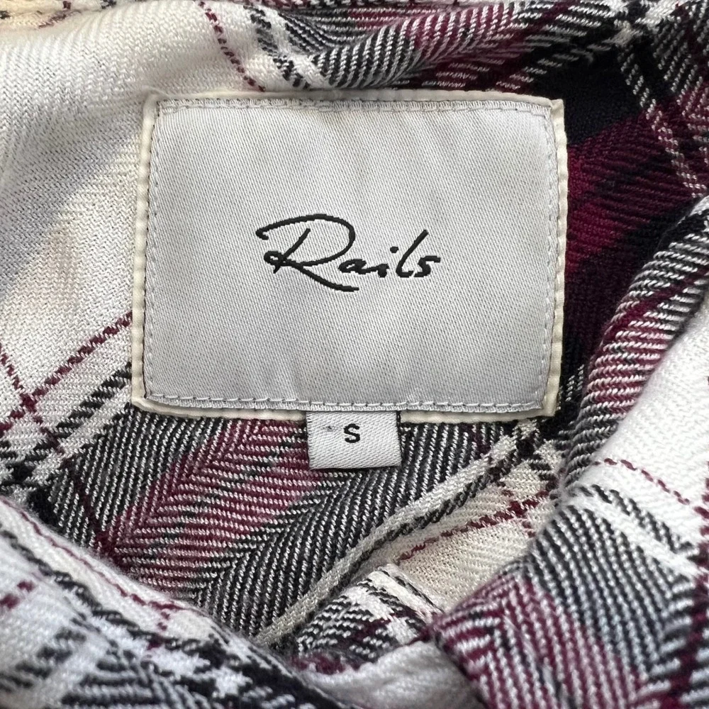 Rails | Plaid‎ Plum Navy White Button Down Shirt Size Small Grunge Y2K Inspired